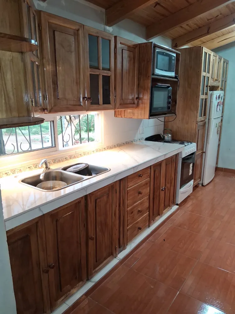 Trabajo de cocina en madera