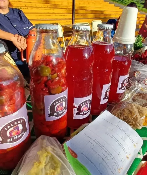 Miel pura de apicultores locales